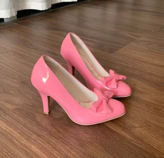 (Category: ) located in . Submitted by lindsaylohanxo (Listing ID 1465768590, Image 1). Description: .