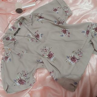 (Category: ) located in . Submitted by juniscloset.ph (Listing ID 1465921852, Image 1). Description: .