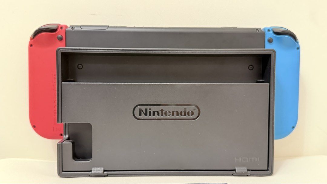 Switch主機 （分類：Nintendo 任天堂）位於 Hong Kong。 由 rg7k2z8xnk 提交（商品編號 1465890543，圖片 3）。簡介： 。
