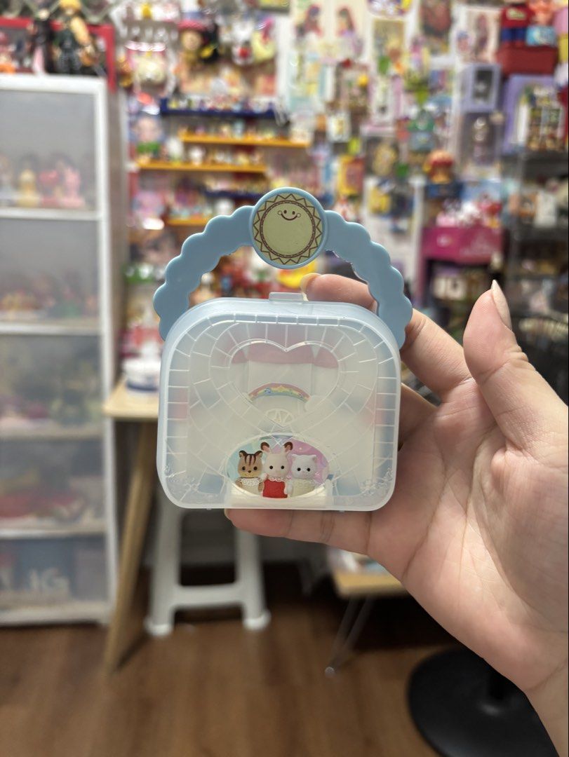 Sylvanian Castle Case (Category: Other Merchandise) located in Caloocan City. Submitted by meowietrinkets (Listing ID 1465917783, Image 1). Description: .