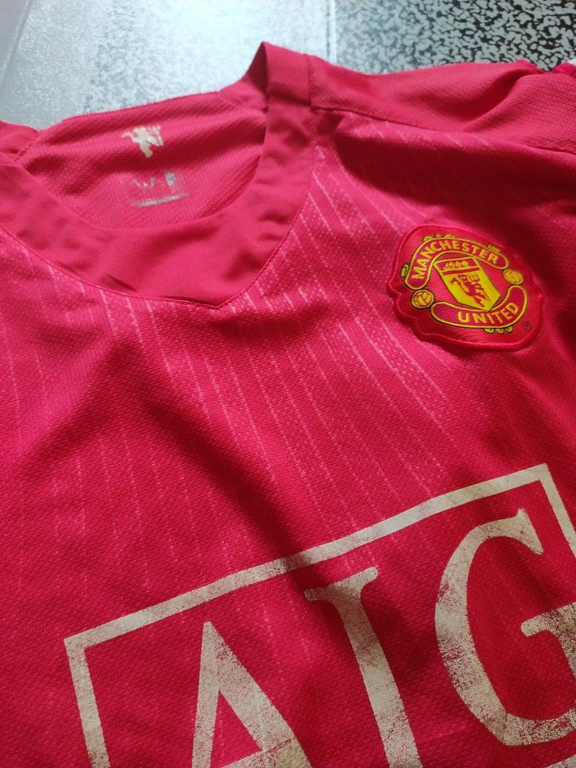 Take all Nike (Category: Shirts) located in Manila. Submitted by timtam04 (Listing ID 1465823443, Image 2). Description: .