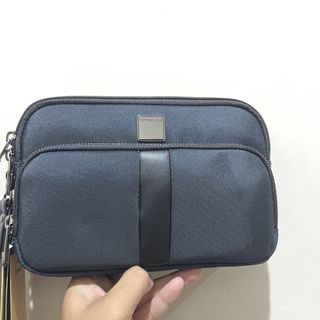(Kategori: ) berada di . Dikirim oleh preloved.vvv (ID iklan 1465876976, Gambar 1). Deskripsi: .