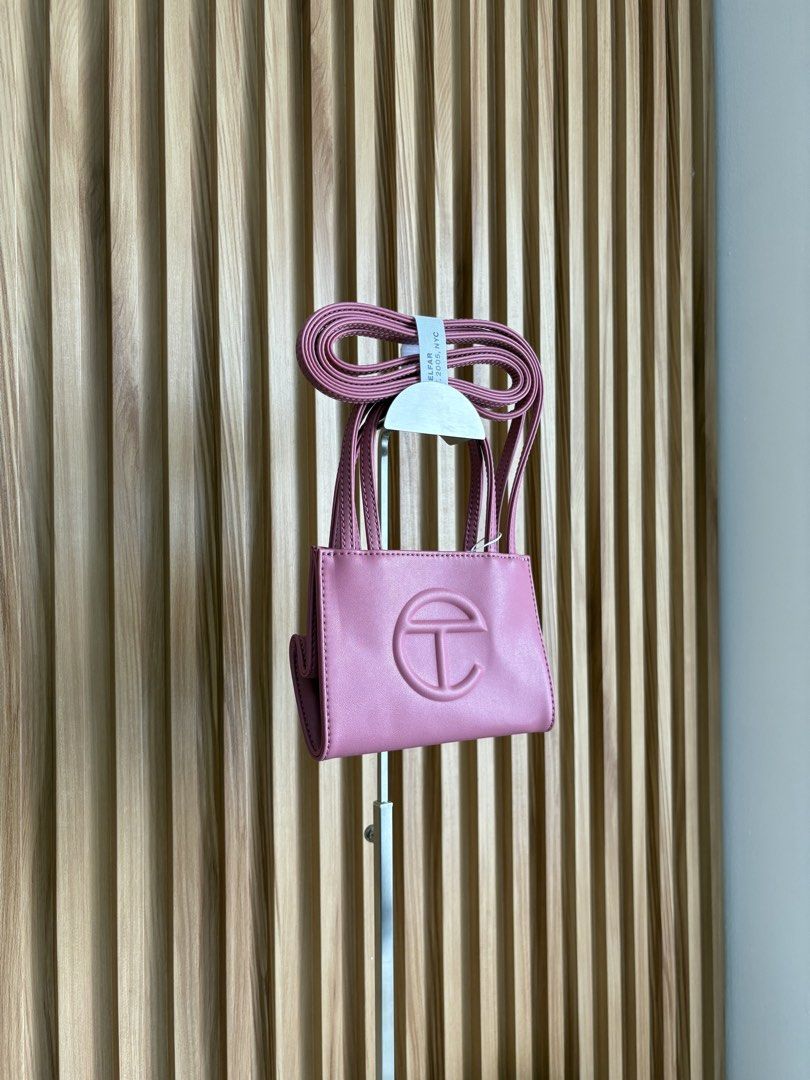 TELFAR SMALL SHOPPING BAG IN CORNED BEEF (Category: Tote Bags) located in Imus. Submitted by dumpitlikeaqueen (Listing ID 1465790977, Image 2). Description: • From the U.S. • With tag, dust bag & zip bag • Open for layaway • Instagram Shop: @dumpitlikeaqueen.