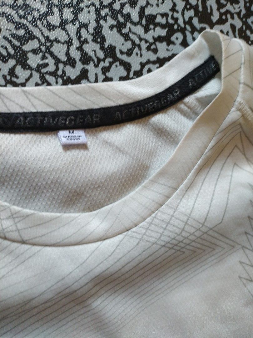 Terno active wear for teens or kids (Category: Babies & Kids Fashion) located in Manila. Submitted by timtam04 (Listing ID 1465822185, Image 2). Description: pwedemg pang adult small.
