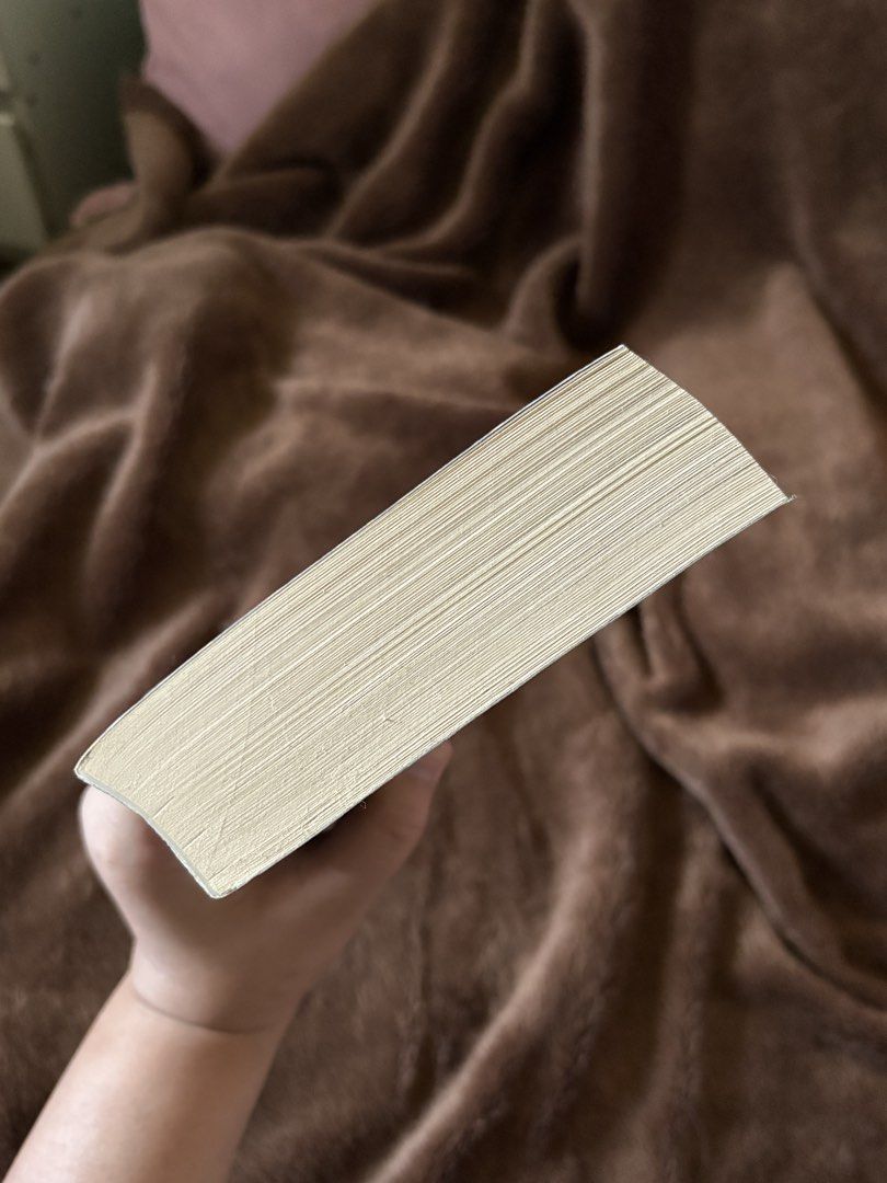 The Binding - Bridget Collins (Category: Storybooks) located in Mexico. Submitted by itsbuttertoooooo (Listing ID 1465763671, Image 3). Description: Condition: 9.5/10 (light crease) Bought from: Big bad wolf *sticky strip/label will be removed before shipping..