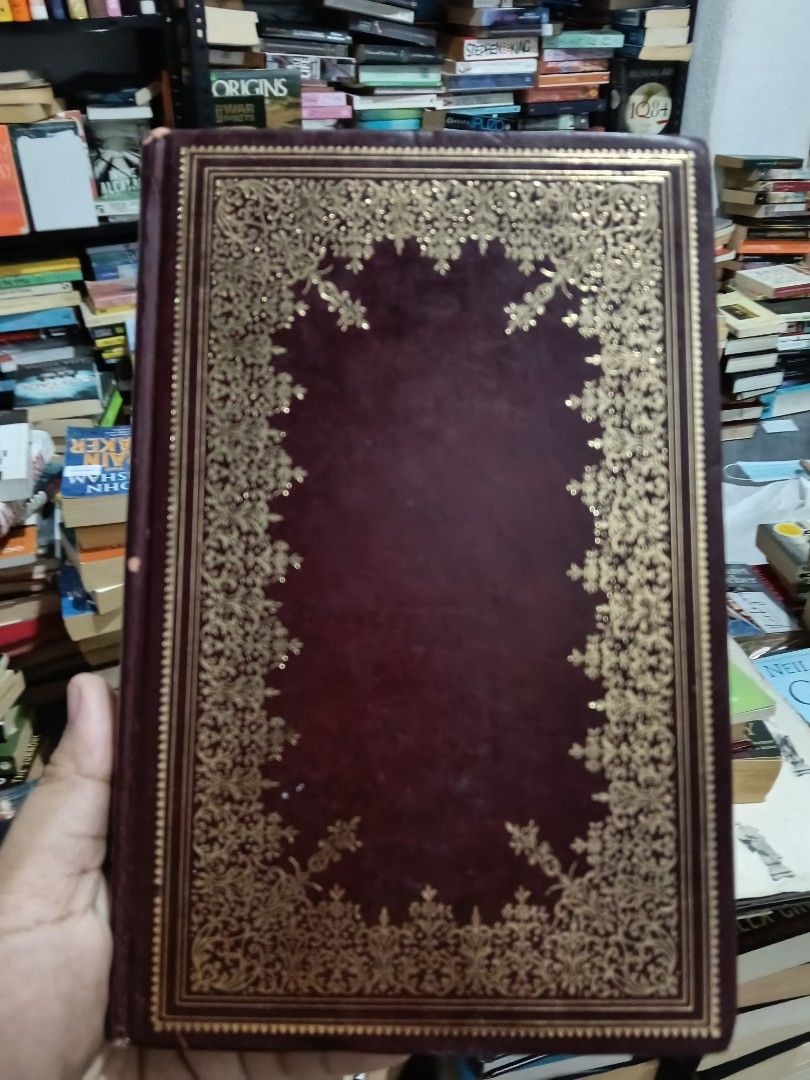 The Hobbit by JRR Tolkien ( Leatherbound Preloved) (Category: Storybooks) located in Luna. Submitted by bookmine (Listing ID 1465900415, Image 1). Description: .