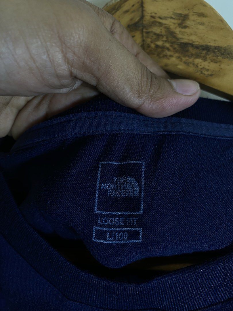The North Face (Category: Formal Shirts) located in Cebu City. Submitted by cjakosalem02 (Listing ID 1465935460, Image 3). Description: .