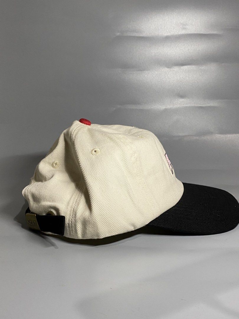 The PIG Panel by Neat (Category: Caps & Hats) located in Quezon City. Submitted by keedcaps4u (Listing ID 1465879025, Image 3). Description: Bnew auth No issue Osfa 800 freeship.