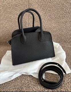 （分類：）位於 。 由 koilaxy770468 提交（商品編號 1465863804，圖片 1）。簡介： 。