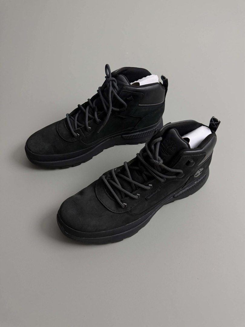 TIMBERLAND FIELD TREKKER MID TRAINER (Category: Sneakers) located in Guagua. Submitted by sweetboyy (Listing ID 1465772758, Image 3). Description: TIMBERLAND FIELD TREKKER MID TRAINER SIZE 11.5US MENS.
