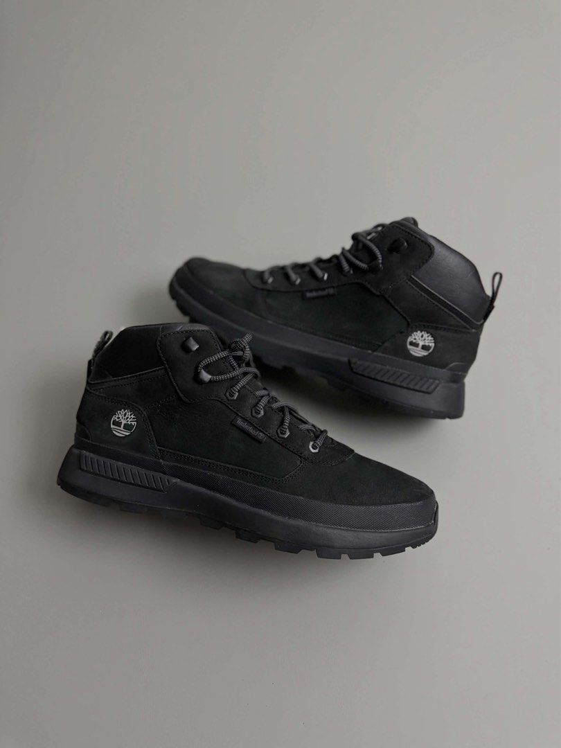 TIMBERLAND FIELD TREKKER MID TRAINER (Category: Sneakers) located in Guagua. Submitted by sweetboyy (Listing ID 1465772758, Image 1). Description: TIMBERLAND FIELD TREKKER MID TRAINER SIZE 11.5US MENS.