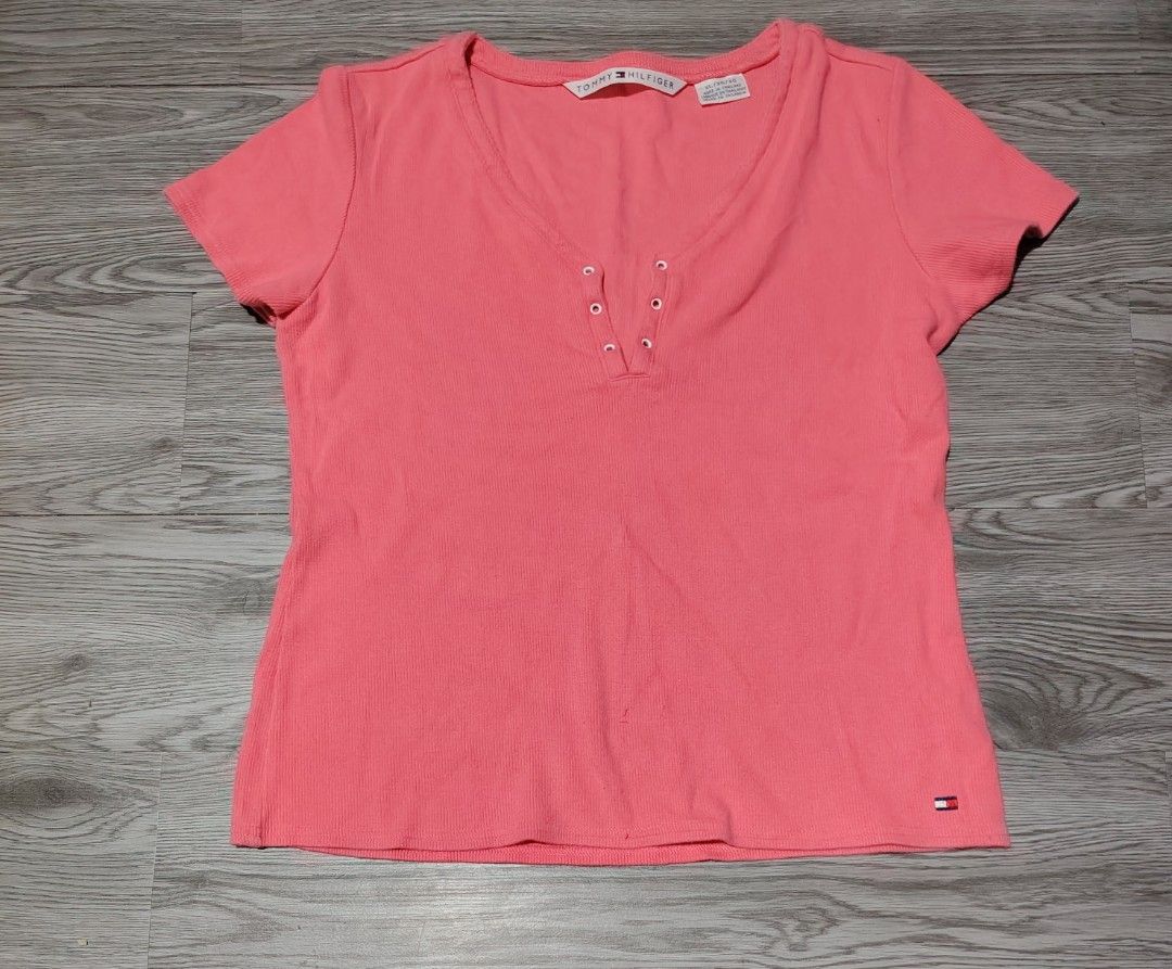 tommy hilfinger pink (Category: Shirts) located in Cavite. Submitted by thrift_finds2000 (Listing ID 1465846172, Image 1). Description: .