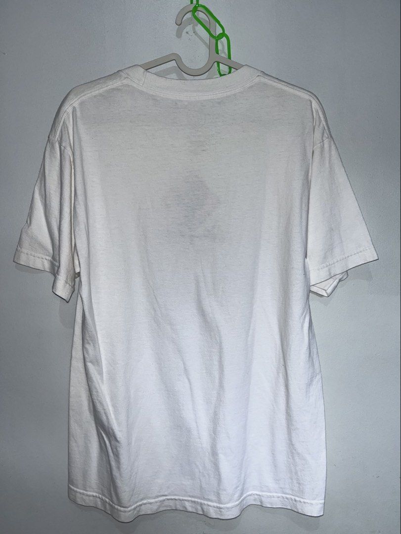 Tomnny Hilfiger jeans embroidered logo (Category: Activewear) located in Cebu City. Submitted by thrift.sht (Listing ID 1465819007, Image 2). Description: Tommy Hilger jeans embroidered logo Vintage T-shirt Excellent condition No issue Size: medium to large Color rate: 9.8/10 📍cebu city .