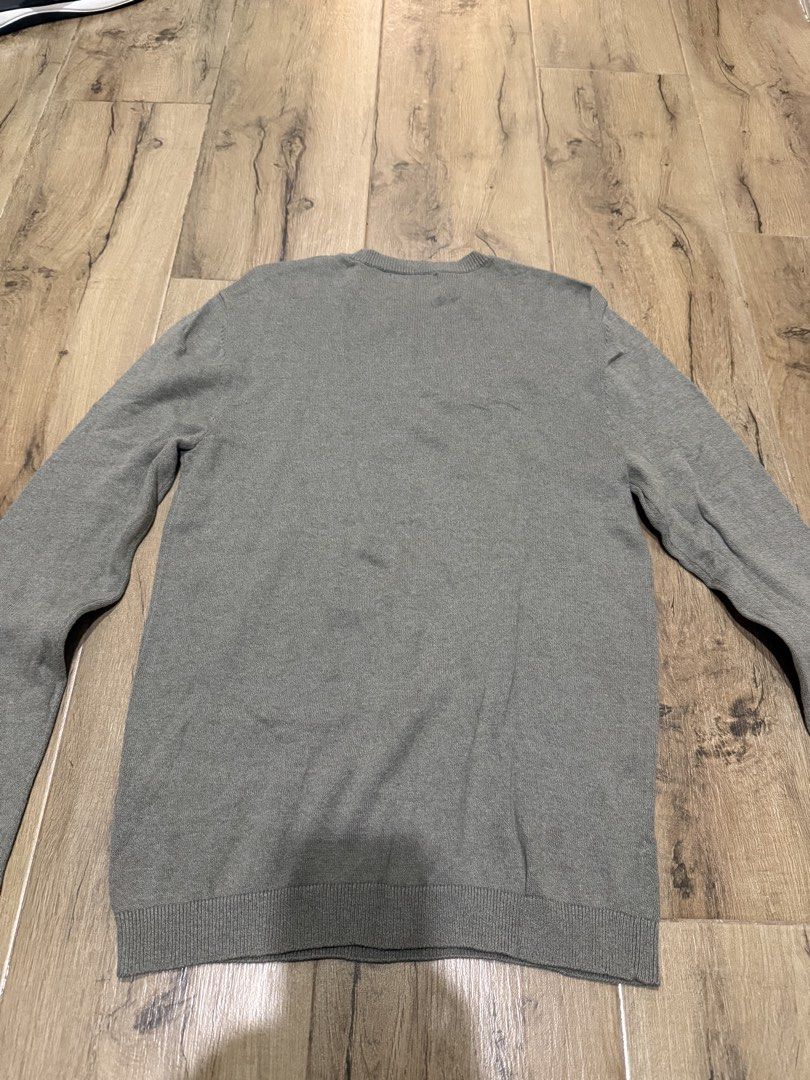 Topshop Long Top (Category: Coats, Jackets and Outerwear) located in Tagaytay City. Submitted by prelovedbytmj (Listing ID 1465890447, Image 2). Description: Topshop Long Top. Unisex. Color Moss Green. Size Small . Almost new.