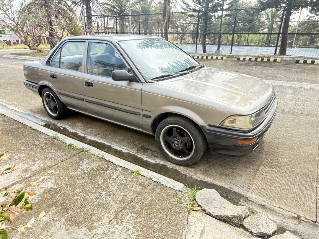 Toyota Corolla Xe Manual (Category: Used Cars) located in Cavite. Submitted by don_sinoda (Listing ID 1465899833, Image 3). Description: Touota corolla xe 1992 Power steering Fresh body and interior Smooth paint 15mag wheels 12 v 5speed transmission Cavite location.