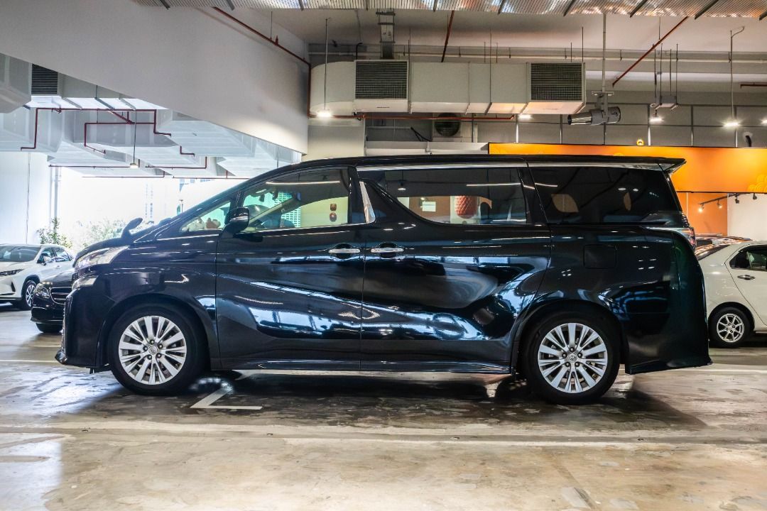 Toyota Vellfire 2.5A Z (COE till 08/2035) Auto (Category: Used Cars) located in Singapore. Submitted by vinsautogroup (Listing ID 1465829646, Image 2). Description: Consignment Unit Vehicle Features: 2.5L dual VVT-I engine, 7-speed super CVT-I, ABS, SRS airbags, multi steering control, keyless entry/start/stop, TRC, knockdown rear seats. Accessories: Stock rims, DRL, Aftermarket headunit, front and rear dashcam, original leather seats and more! W