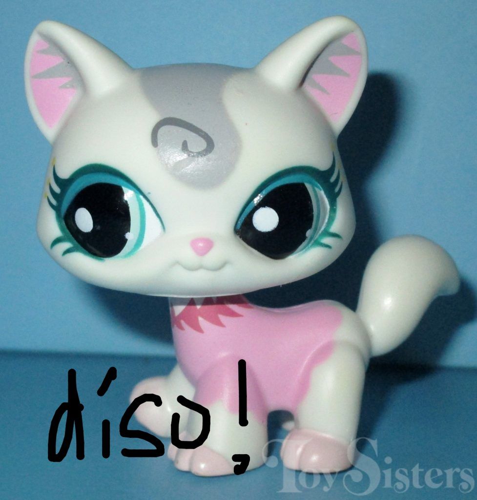 TRADING TO DISOS ONLY !!! LPS : 391 (Category: Kids Toys) located in Antipolo. Submitted by paumpompurin (Listing ID 1465822365, Image 2). Description: looking to trade my egyptian cat / lps 391 to any of the two ! can also add if you have both <3 FOR TRADING ONLY NOT FOR SALE .