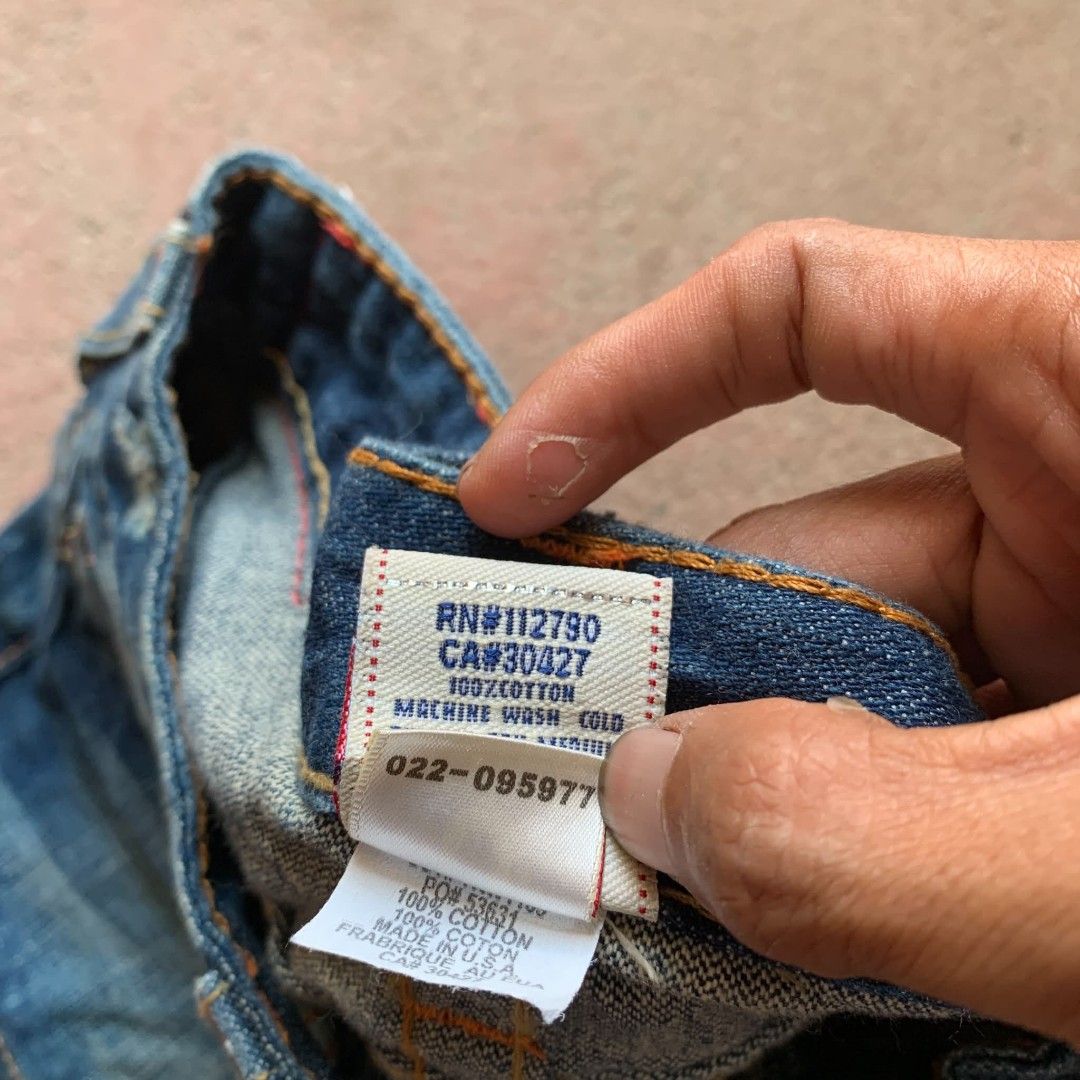 TRUE RELIGION (Category: Shorts) located in Cagayan de Oro. Submitted by primo_102098 (Listing ID 1465801036, Image 3). Description: TRUE RELIGION SHORT EXCELLENT CONDITION NO ISSUE.