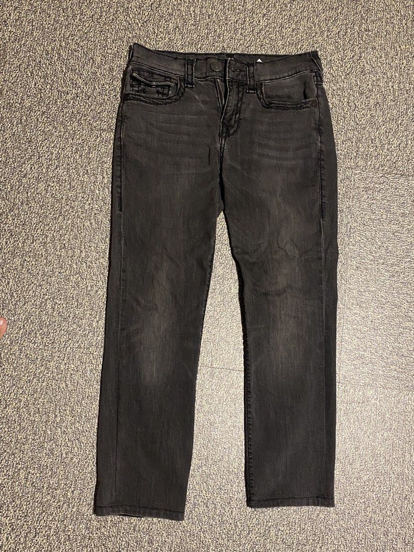 True Religion (Category: Jeans) located in Pasig City. Submitted by aaalex1985 (Listing ID 1465941860, Image 1). Description: True Religion Pants GENO flap Super T SIZE 31.
