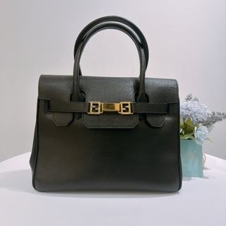 （分類：）位於 。 由 heartofluxe 提交（商品編號 1465882661，圖片 1）。簡介： 。