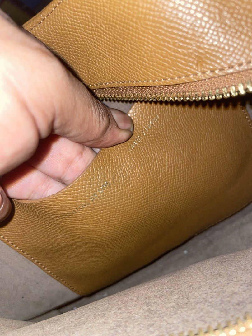 Twoway (Category: Shoulder Bags) located in Cagayan de Oro. Submitted by kawaii_67trifted (Listing ID 1465926995, Image 3). Description: .