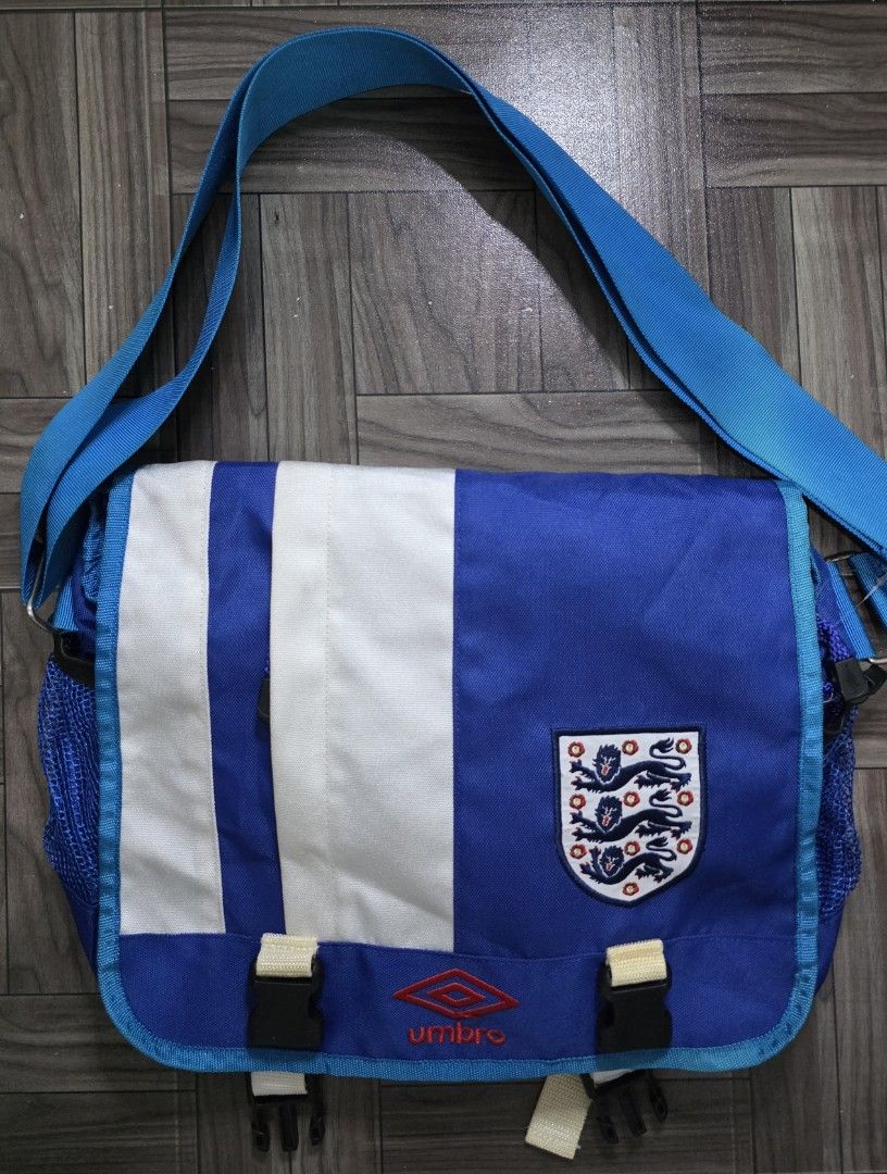 Umbro England Shoulder Messenger Bag (Category: Sling Bags) located in Quezon City. Submitted by thriftstershop (Listing ID 1465900759, Image 1). Description: Brand: Umbro Condition: Excellent Meet up: Trinoma or LRT 2 Anonas Shipping: LBC - Weekdays J&T - Weekends.