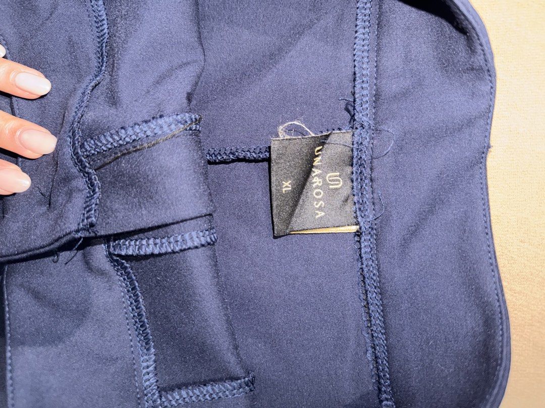 Unarosa Shorts Blue XL (Category: Shorts) located in San Juan City. Submitted by elkaytea27 (Listing ID 1465796020, Image 2). Description: - Given to me - Never tried; barely used by previous owner.