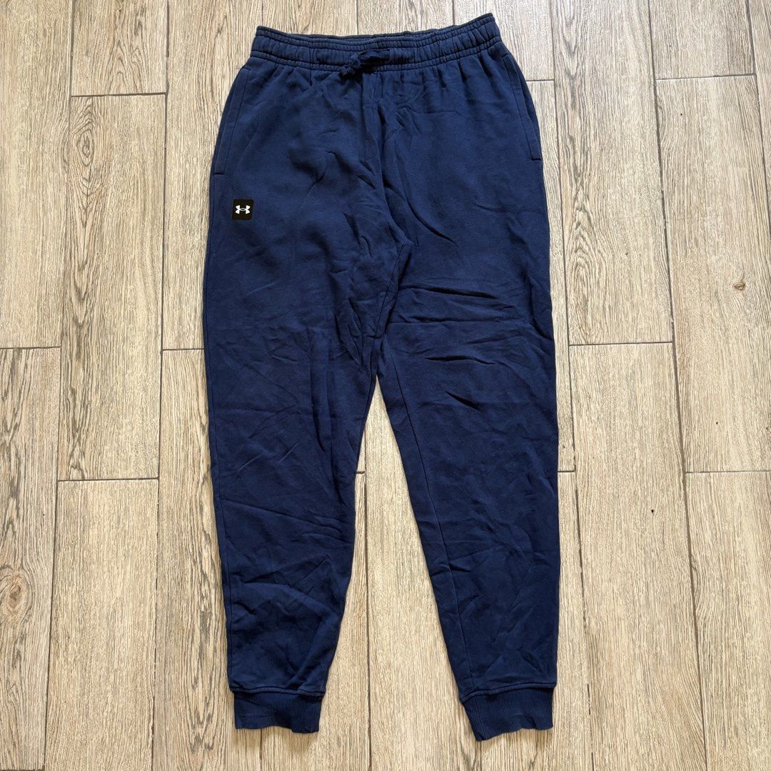 Under Armour Navy Blue Joggers Sweatpants (Category: Joggers) located in Imus. Submitted by reloved.nd (Listing ID 1465812940, Image 1). Description: .