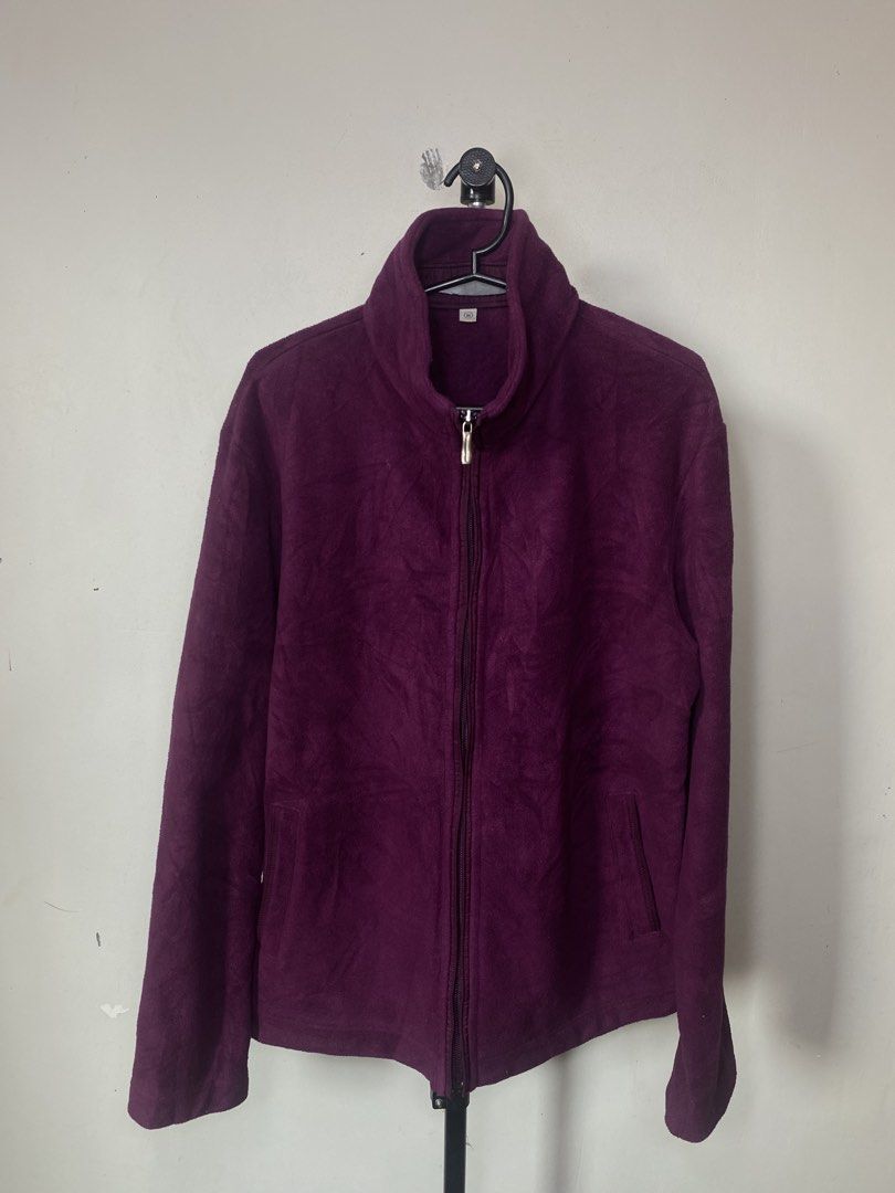 Uniqlo Fleece Full-Zip Jacket (Category: Coats, Jackets and Outerwear) located in Cabanatuan. Submitted by topandbottomph (Listing ID 1465878249, Image 1). Description: - Brand: Uniqlo - Style: Full-zip fleece jacket with high neck and front pockets - Color: Deep Purple - Material: Super soft fleece, great for chilly weather 🤍 UNIQLO FLUFFY FLEECE FULL-ZIP JACKET ✨ Good condition 📏 Size: Medium 💰 ₱399 ONLY! 💳 MOP: GCash / MariBank / BDO 📦 MO