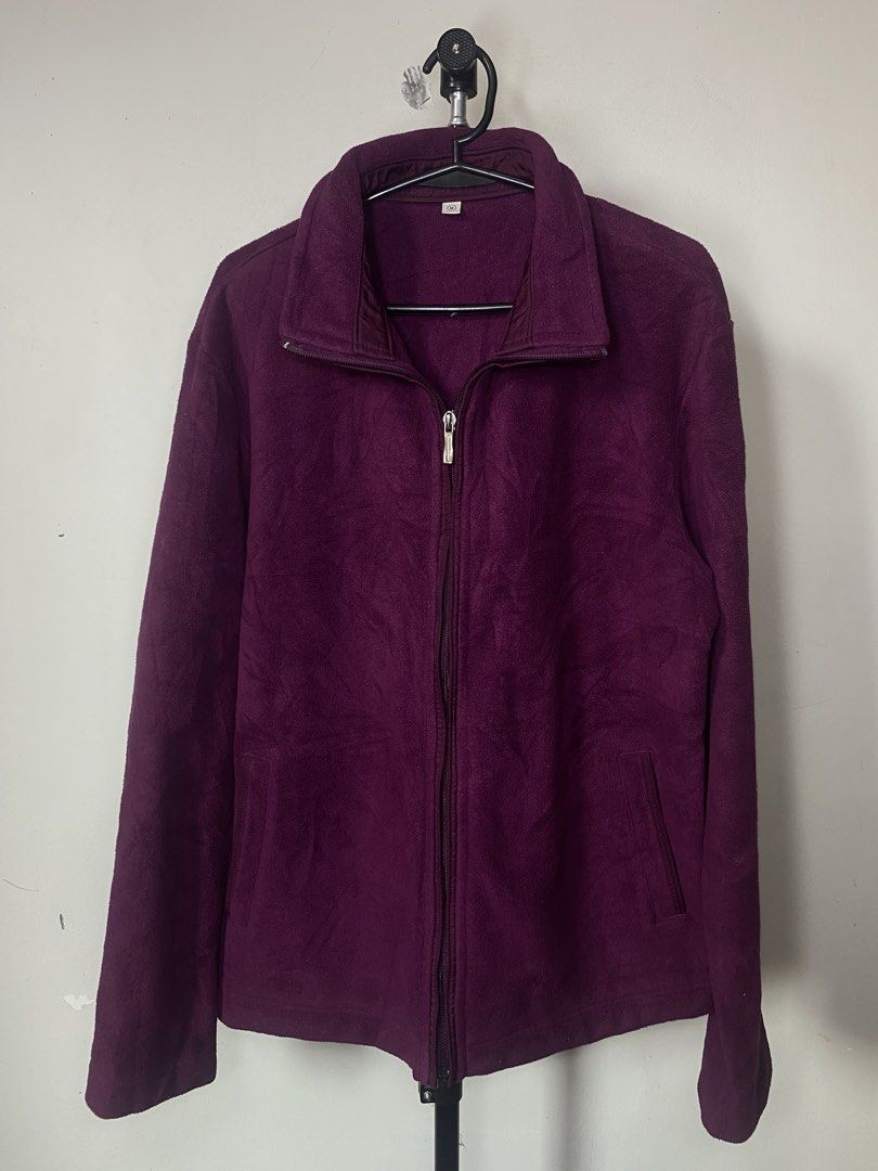 Uniqlo Fleece Full-Zip Jacket (Category: Coats, Jackets and Outerwear) located in Cabanatuan. Submitted by topandbottomph (Listing ID 1465878249, Image 2). Description: - Brand: Uniqlo - Style: Full-zip fleece jacket with high neck and front pockets - Color: Deep Purple - Material: Super soft fleece, great for chilly weather 🤍 UNIQLO FLUFFY FLEECE FULL-ZIP JACKET ✨ Good condition 📏 Size: Medium 💰 ₱399 ONLY! 💳 MOP: GCash / MariBank / BDO 📦 MO