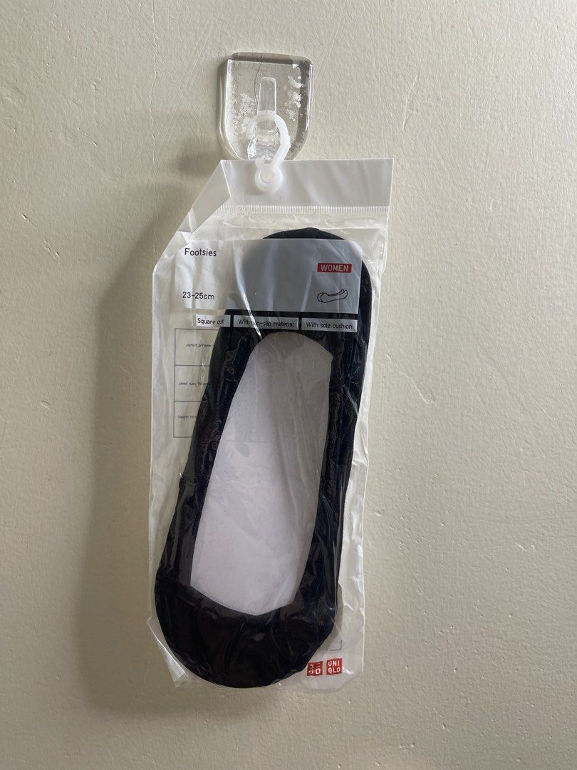 Uniqlo footsocks size 5/6 fb3 (Category: Socks & Tights) located in Baguio. Submitted by affordaprice_2600baguio (Listing ID 1465793795, Image 1). Description: .