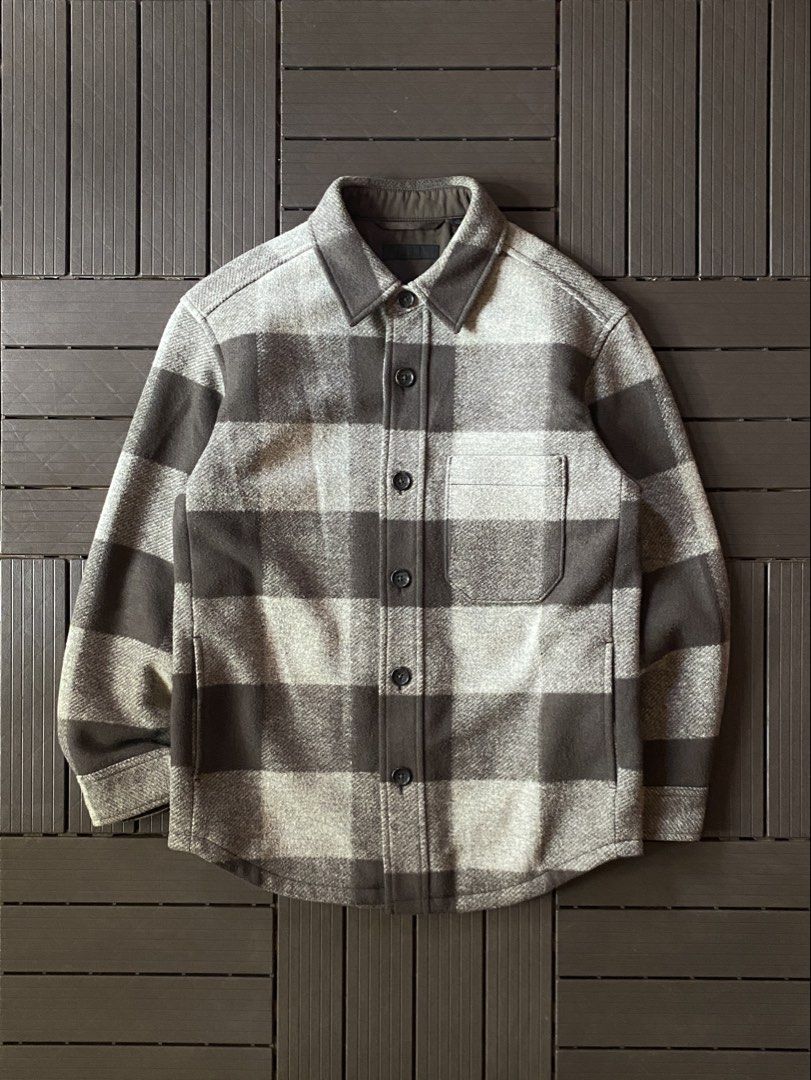 Uniqlo Overshirt Wool Jacket (Category: Coats, Jackets and Outerwear) located in Puerto Princesa. Submitted by streetnfinds (Listing ID 1465773437, Image 1). Description: Length: 29" Width: 20" Sleeve Length: 21.5" Large .
