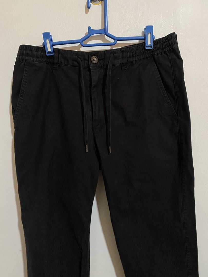 Uniqlo Relaxed Pants (Category: Other Bottoms) located in Naga. Submitted by threadedtreasures (Listing ID 1465834542, Image 3). Description: Like new! So pretty!😍 M-L.