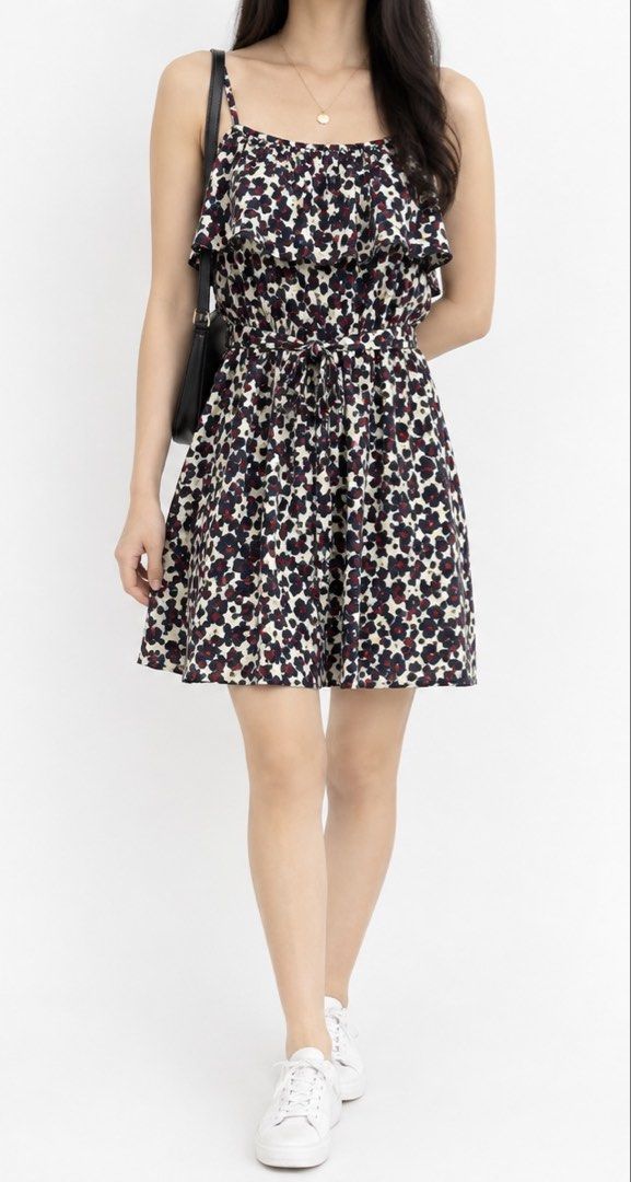 Urban Behavior - Leopard Print Ruffle Dress (Category: Dresses) located in Manila. Submitted by only_alyssacloset (Listing ID 1459575437, Image 2). Description: Urban Behavior - Leopard Print Ruffle Dress Color: Mixed Colors Material: 100% Polyester Size: Small (S) to Medium (M) “For reference, I’m 5’3”, and the dress falls above the knee.” .