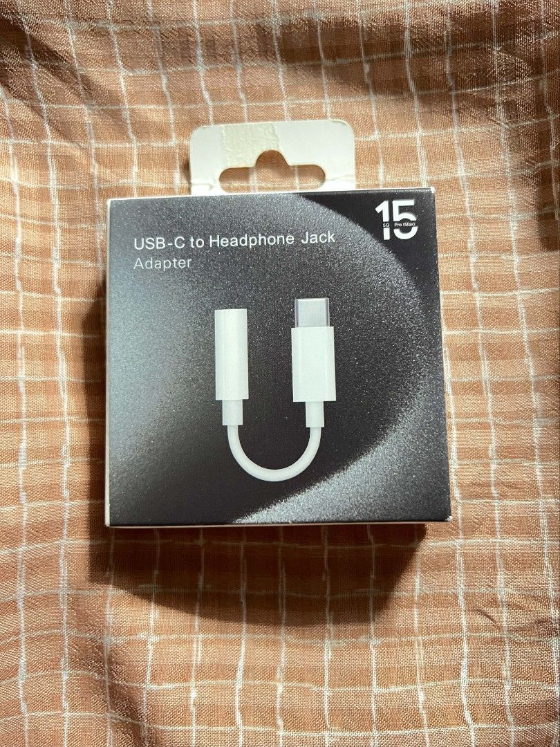 USB-C to Headphone Jack Adapter (Category: Cables & Adaptors) located in Manila. Submitted by itsashy (Listing ID 1465806705, Image 1). Description: .