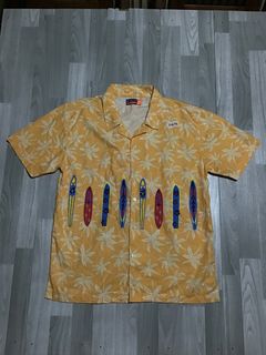 (Category: ) located in . Submitted by ljay.thriftedfinds (Listing ID 1465811143, Image 1). Description: .
