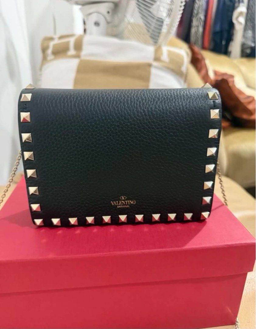 Valentino Garavani Stud bag (Category: Luxury Bags & Wallets) located in Las Pinas. Submitted by marivel17 (Listing ID 1465914727, Image 2). Description: Authentic Valentino Garavani Mini bag Size W 16 x H 12 x D 5 CM Comes with box, dust bag and Authenticity card Made in Italy .