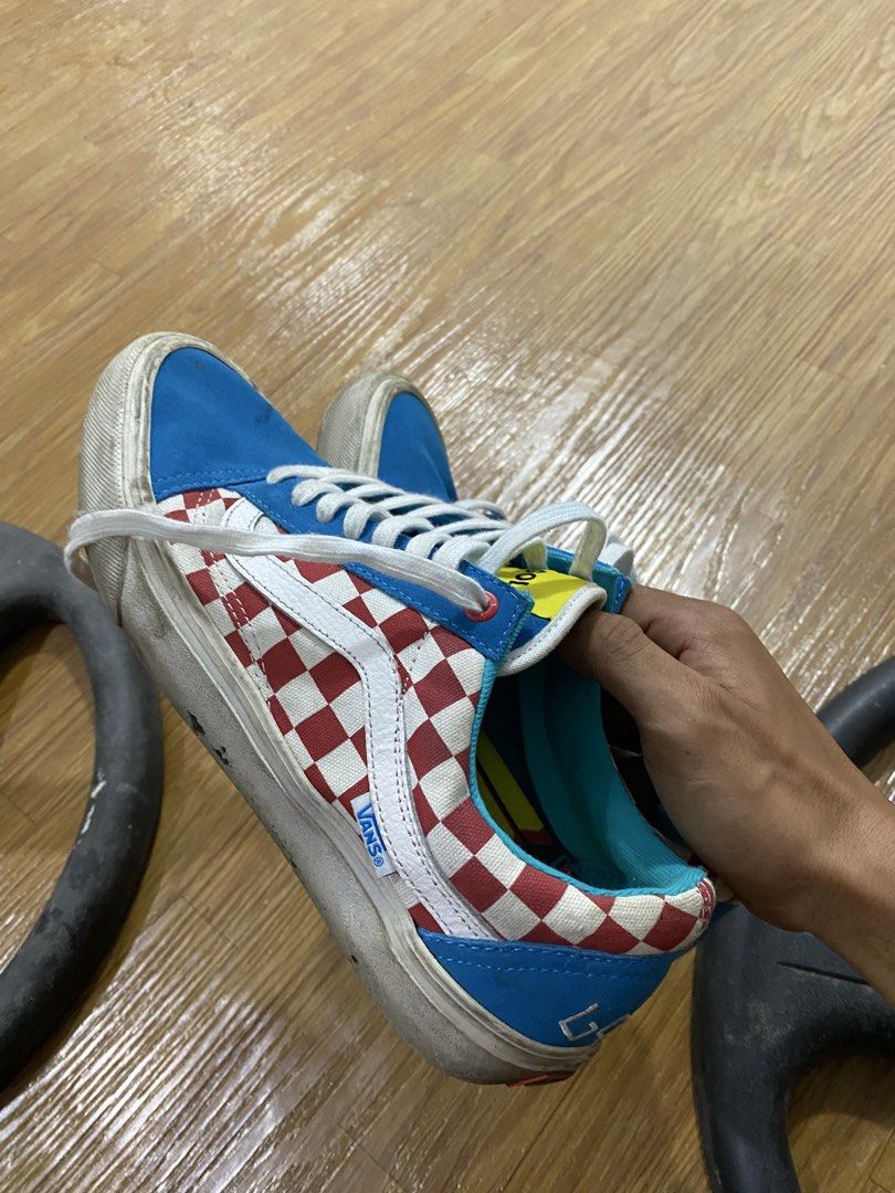 VANS X GOLF WANG (Category: Sneakers) located in Lantawan. Submitted by alfhadzrie23687 (Listing ID 1465823255, Image 2). Description: VANS X GOLF WANG SIZE 9 .