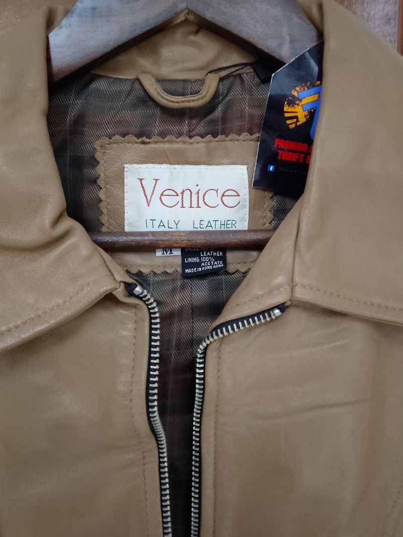 Venice leather jacket (Category: Coats, Jackets and Outerwear) located in Quezon City. Submitted by kema2191 (Listing ID 1465809391, Image 2). Description: .