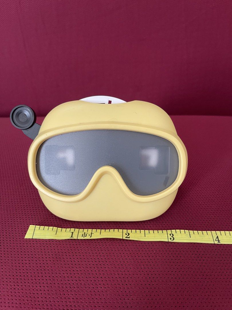 View master/view finder animal (Category: Vintage Collectibles) located in Manila. Submitted by dstrangerthings (Listing ID 1465892153, Image 3). Description: .