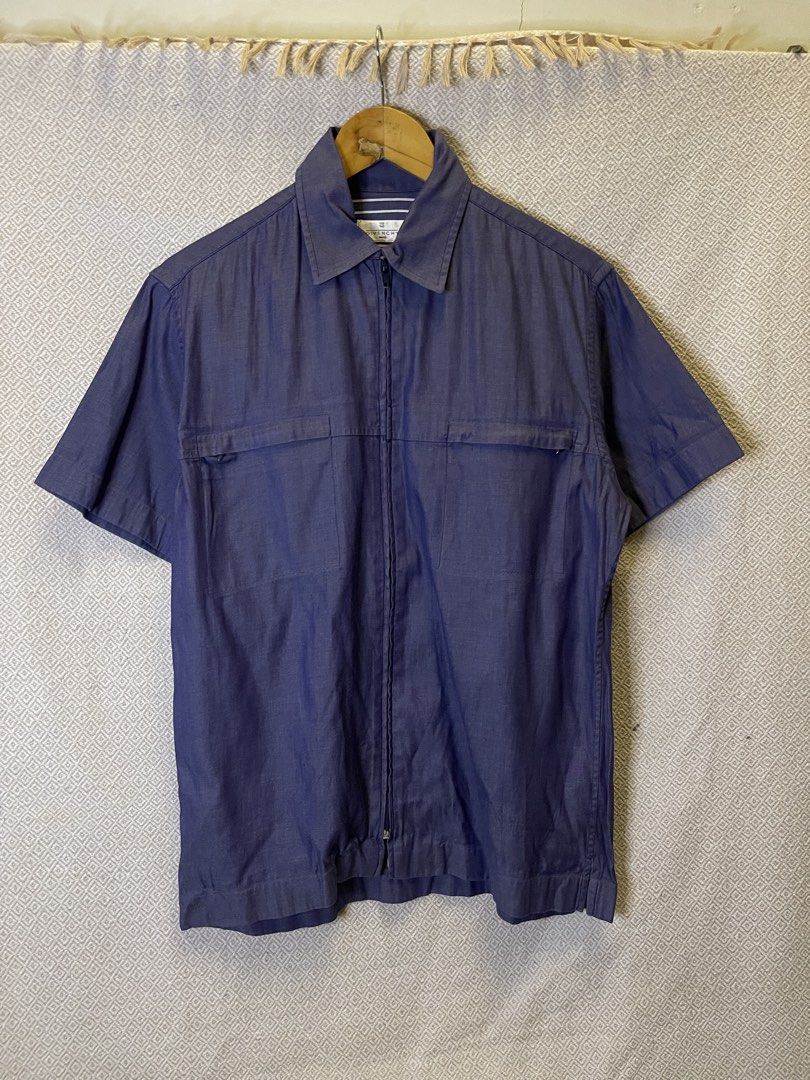 Vintage givenchy zip polo shirt (Category: Tshirts & Polo Shirts ) located in Manila. Submitted by hypestock_mnl (Listing ID 1465800356, Image 1). Description: Ngh- stylish - perfect for casual wear - great fit - in good condition - minimal signs of usage - 9/10 - money worth! - see pics for details/issue.