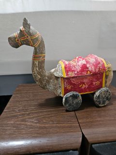 Vintage Wooden Giraffe Sculptures from South Africa, Toys ...