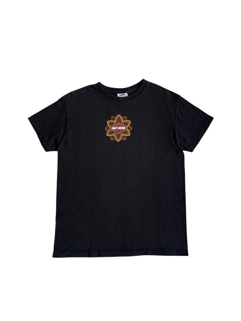 Vintage Harley Davidson 2005 Tshirt (Category: Tshirts & Polo Shirts ) located in Puerto Princesa. Submitted by 18arc (Listing ID 1465887590, Image 1). Description: Vintage Harley Davidson Tshirt Size: Large Dimes: 20x27 Price: 750 php only.
