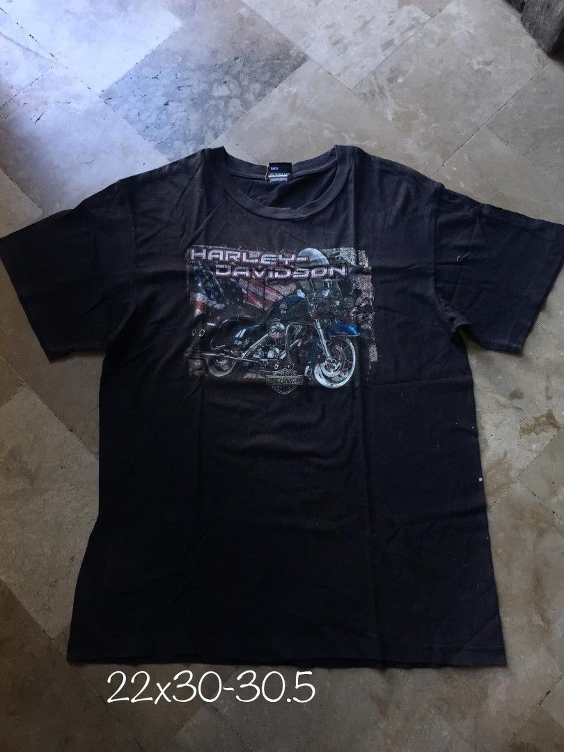 Vintage Harley Davidson Beaters Tshirt (Category: Tshirts & Polo Shirts ) located in Naga. Submitted by bonethugz1822 (Listing ID 1465922247, Image 1). Description: Good condition Fade stains beaters No pen/moth holes Colorate 8/10 400+sf.