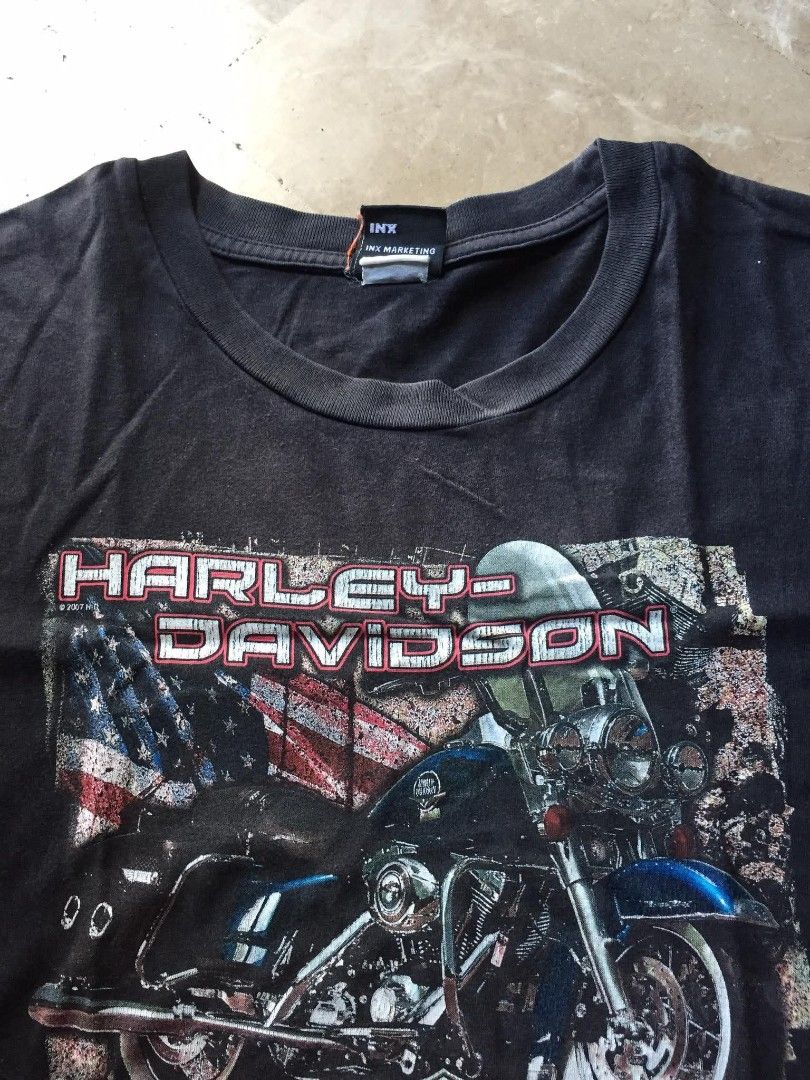 Vintage Harley Davidson Beaters Tshirt (Category: Tshirts & Polo Shirts ) located in Naga. Submitted by bonethugz1822 (Listing ID 1465922247, Image 3). Description: Good condition Fade stains beaters No pen/moth holes Colorate 8/10 400+sf.