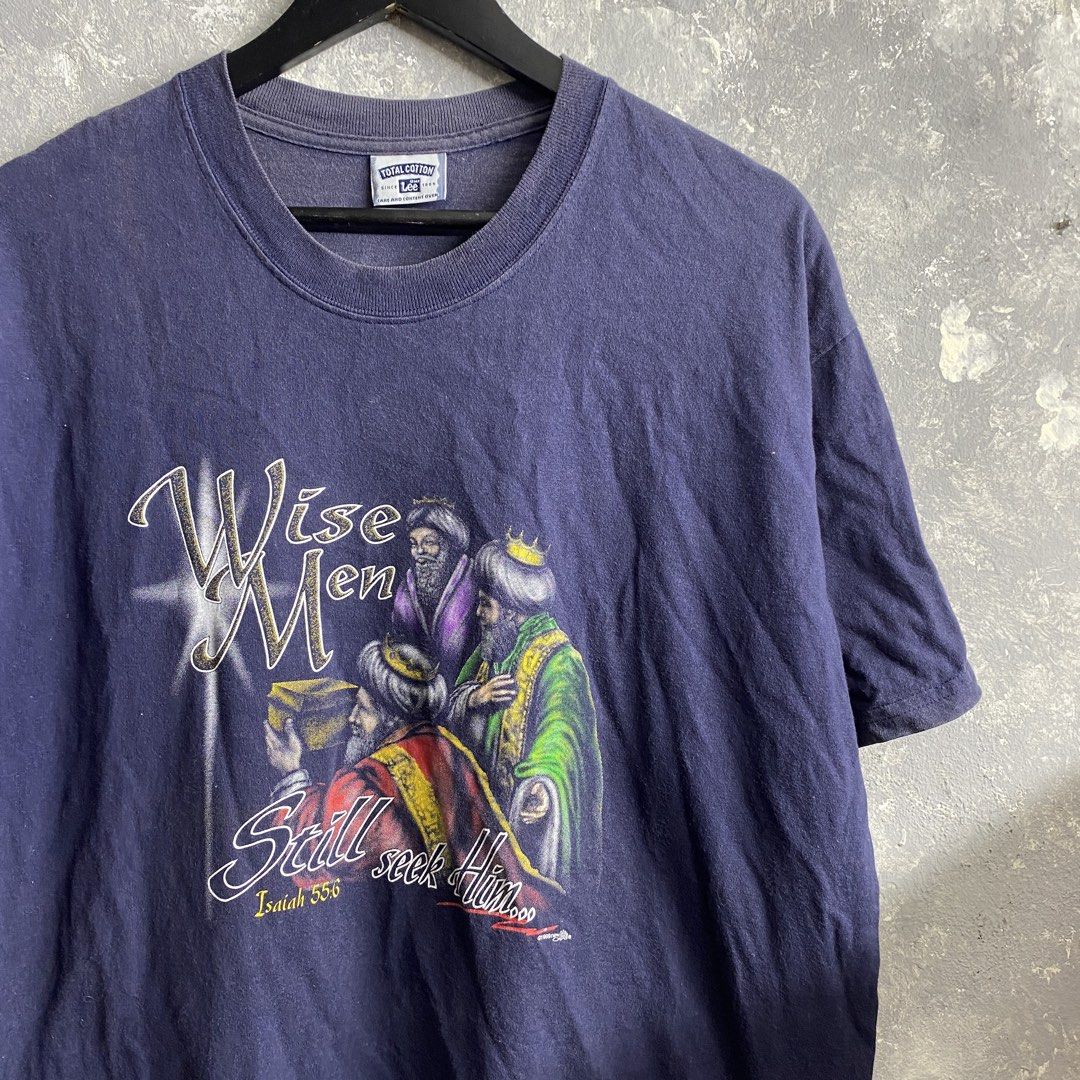 Vintage Jesus Tee (Category: Tshirts & Polo Shirts ) located in Pasig City. Submitted by lumangkamisa (Listing ID 1465919509, Image 3). Description: Fits Large Chopped hem (see pics) .