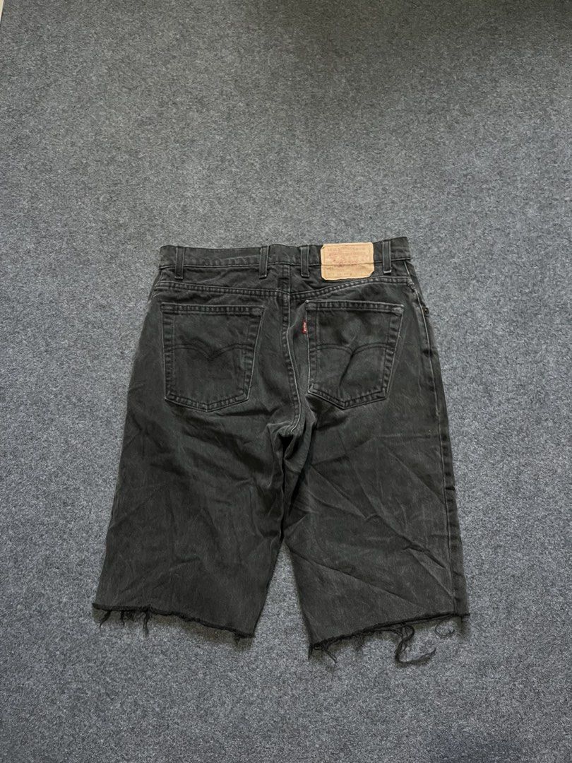 Vintage Levi’s denim jorts (Category: Shorts) located in Lapu Lapu. Submitted by jhonrener41426 (Listing ID 1465022007, Image 1). Description: Size 31 Length-21 Leg opening-10 Good condition Color rate 9.5/10 Authentic Issue none .