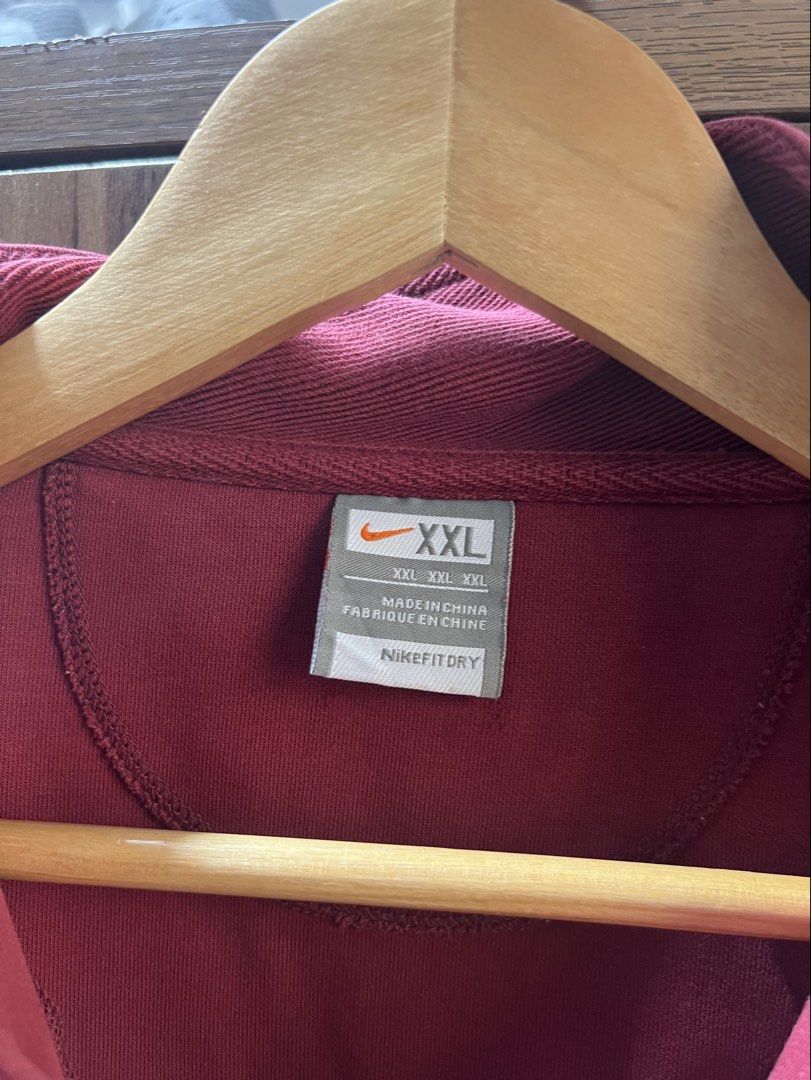 Vintage Nike Maroon Quarter-Zip (Category: Tshirts & Polo Shirts ) located in Angono. Submitted by odd.fitt (Listing ID 1465785685, Image 3). Description: XXL 22W 26L Scratch 1190.