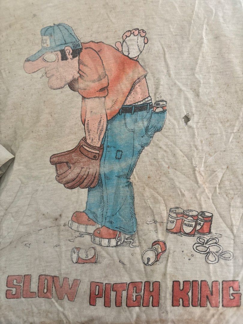 Vintage slow pitch king (Category: Tshirts & Polo Shirts ) located in Cavite. Submitted by cesxyyylll (Listing ID 1465766407, Image 2). Description: Single stitch all Cut tag Trash condition.