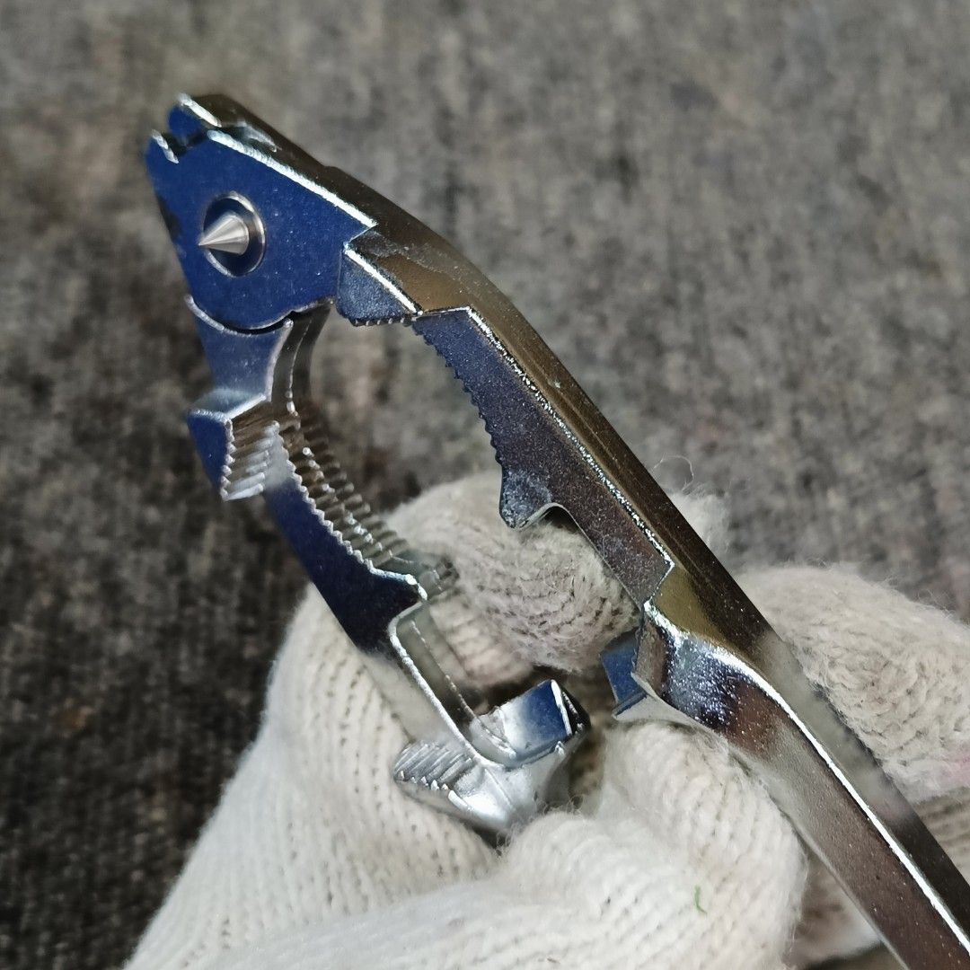 Vintage Unique Multi tool Kitchen Utensil (Category: Vintage Collectibles) located in Meycauayan. Submitted by ka_luma (Listing ID 1465940315, Image 3). Description: .